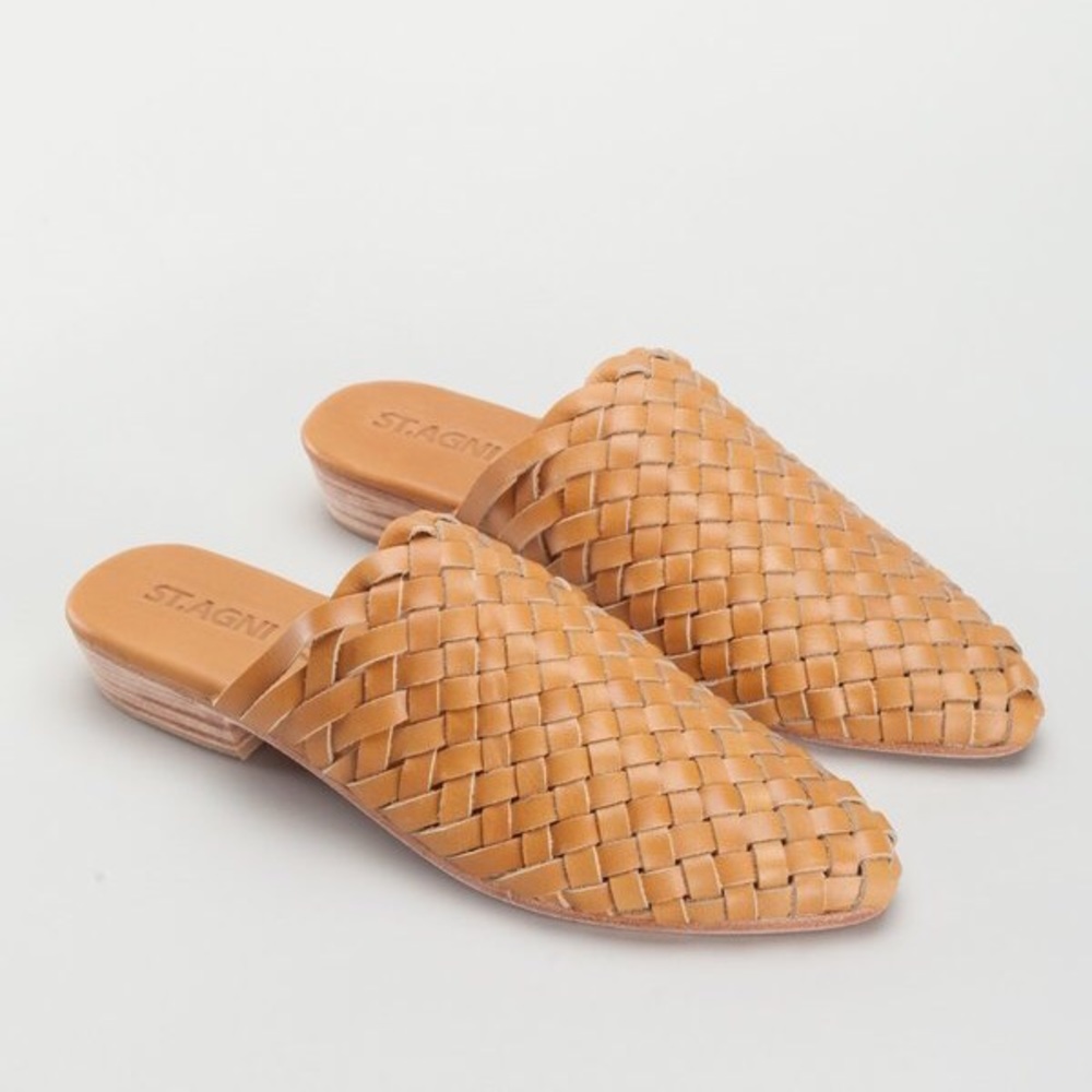 St Agni Paris Woven Mule in Almond size 36